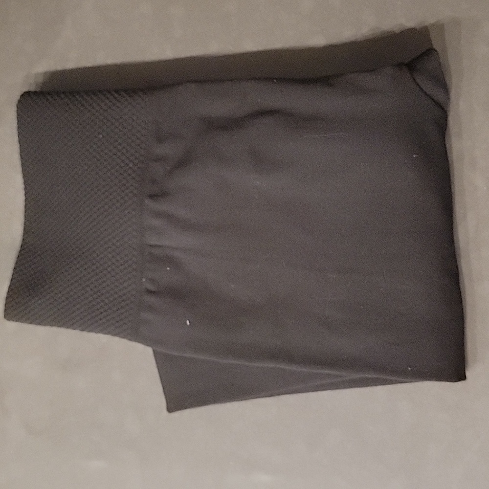 MAZE FLEECE LINED LEGGINGING L/XL Nwot
